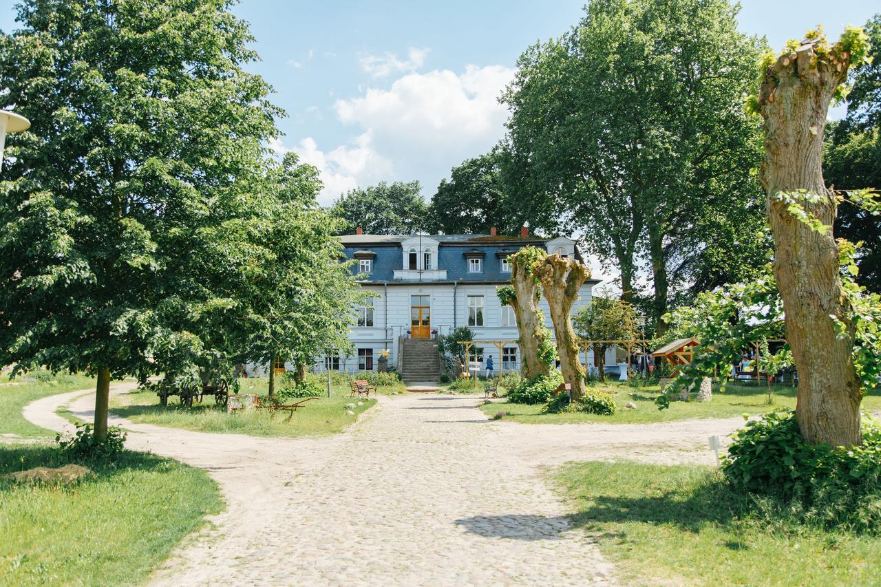 Gut Boltenhof Furstenberg-Havel Bagian luar foto